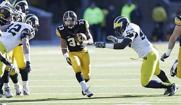 Ben Gedeon (42), Quinton Washington (76), and Mario Ojemudia (53)