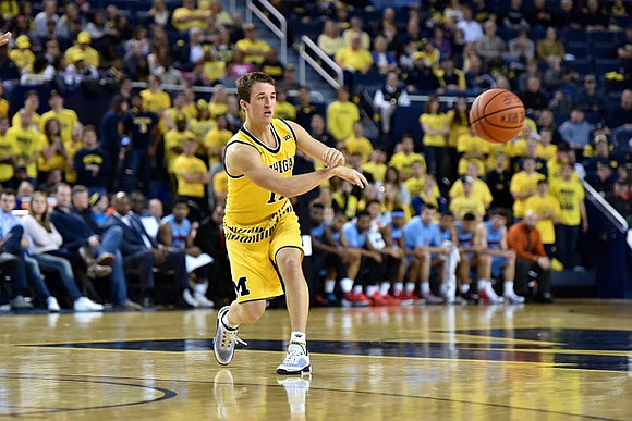 Andrew Dakich (11)