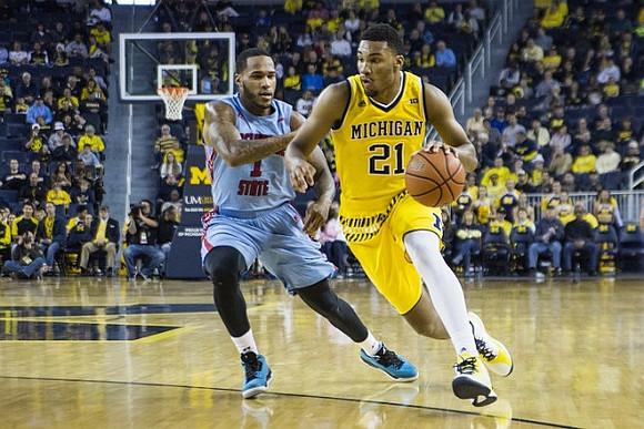 Zak Irvin (21)