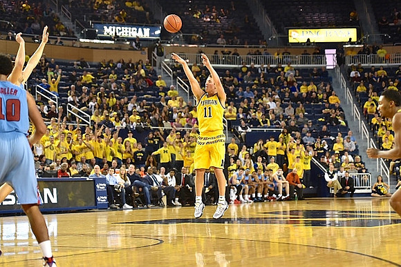 Andrew Dakich (11) and Zak Irvin (21)