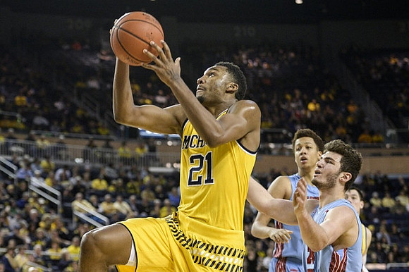 Zak Irvin (21)
