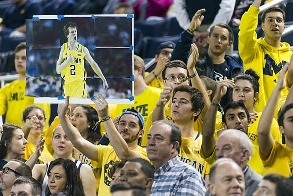 Spike Albrecht (2)