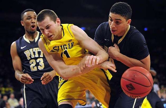 Nik Stauskas (11)