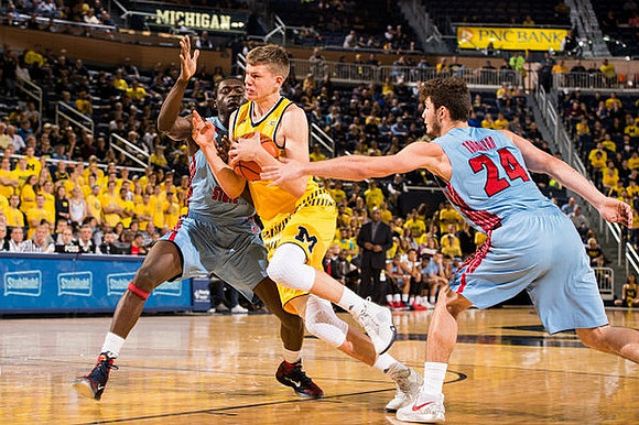 Moritz Wagner (13)