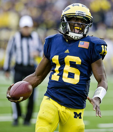 Denard Robinson (16)