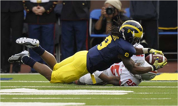 Martavious Odoms (9)