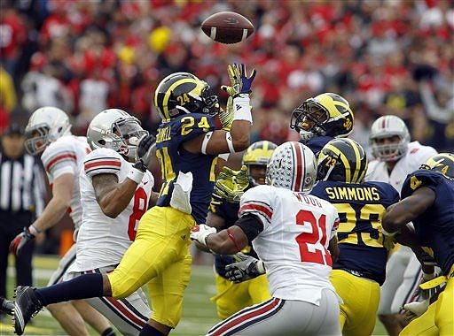 Delonte Hollowell (24), Thomas Gordon (30), Floyd Simmons (23), and Cameron Gordon (4)