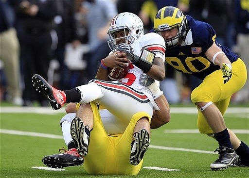 Ryan Van Bergen (53) and Jake Ryan (90)