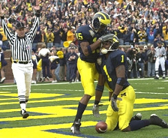 Braylon Edwards (1) and Steve Breaston (15)