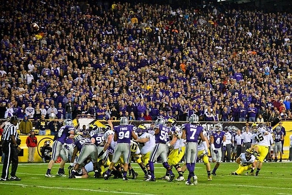 Brennen Beyer (97), Drew Dileo (9), Matt Wile (45), and Michigan Team