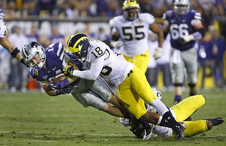 Blake Countess (18) and Jibreel Black (55)