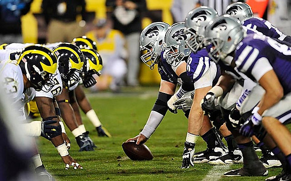 Chris Wormley (43) and Quinton Washington (76)