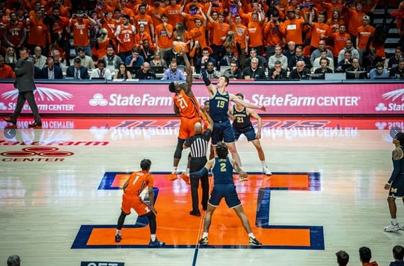 Isaiah Livers (2), Jon Teske (15), Franz Wagner (21), and Eli Brooks (55)