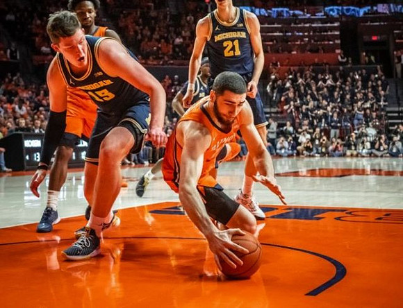 Jon Teske (15) and Franz Wagner (21)