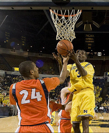 Manny Harris (3)