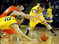 Zack Gibson (32) and Stu Douglass (1)