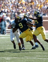 Anton Campbell (9) and Willis Barringer (19)