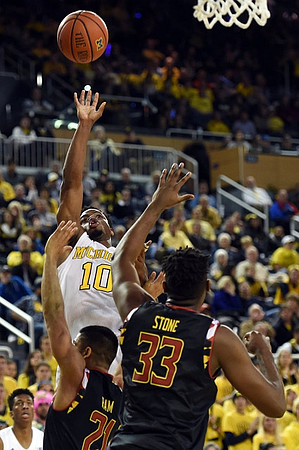Derrick Walton Jr. (10)