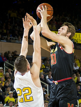 Duncan Robinson (22)