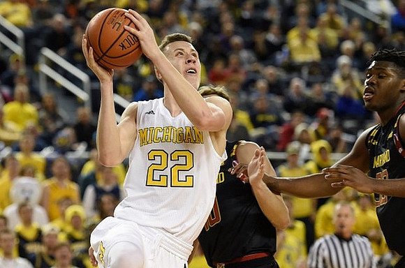 Duncan Robinson (22)