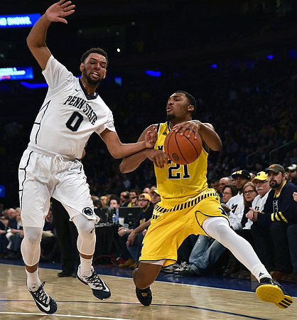 Zak Irvin (21)