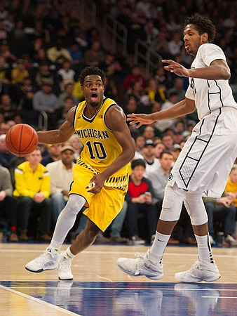 Derrick Walton Jr. (10)