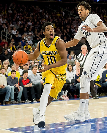 Derrick Walton Jr. (10)