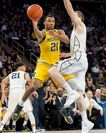 Zak Irvin (21)