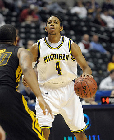 Darius Morris (4)