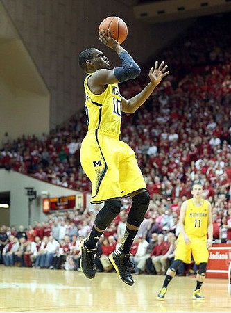 Tim Hardaway Jr. (10) and Nik Stauskas (11)