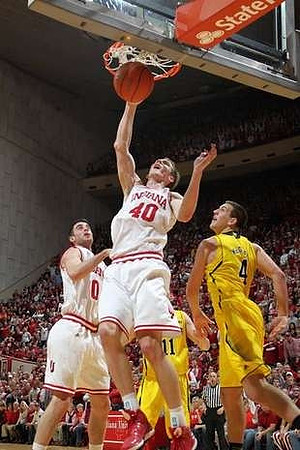 Mitch McGary (4) and Nik Stauskas (11)