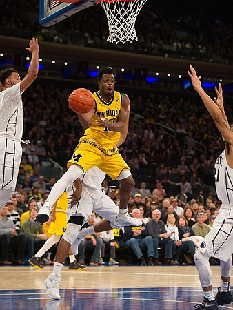 Derrick Walton Jr. (10)