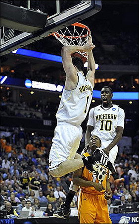 Stu Douglass (1) and Tim Hardaway Jr. (10)