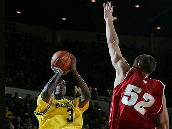 Manny Harris (3)