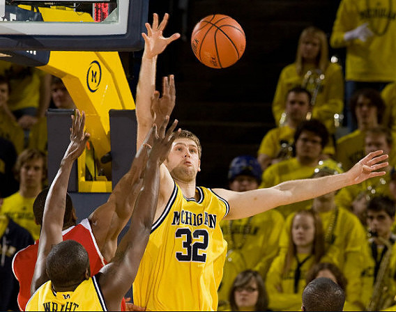 Anthony Wright (12) and Zack Gibson (32)