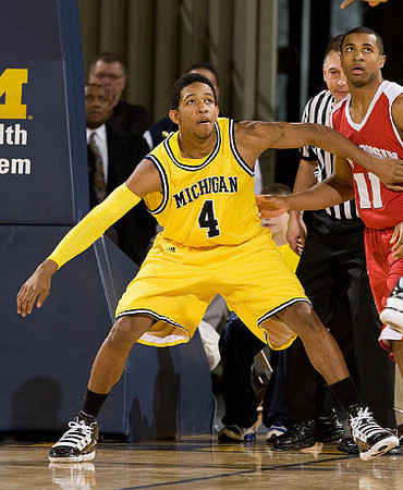 Darius Morris (4)