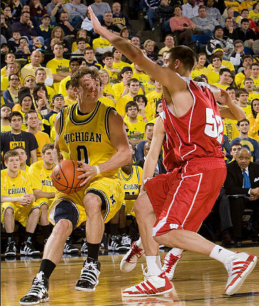 Zack Novak (0)