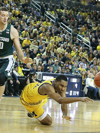Zak Irvin (21)