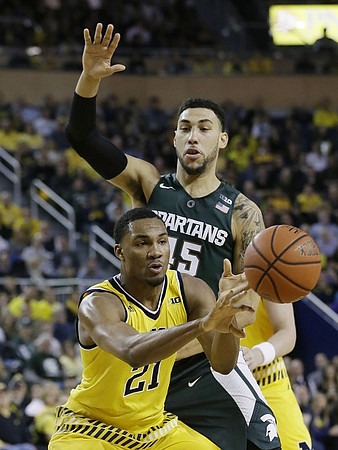 Zak Irvin (21)