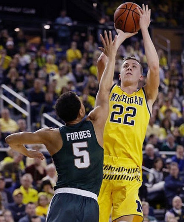 Duncan Robinson (22)