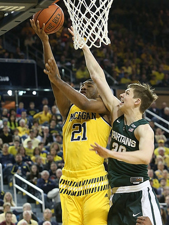Zak Irvin (21)