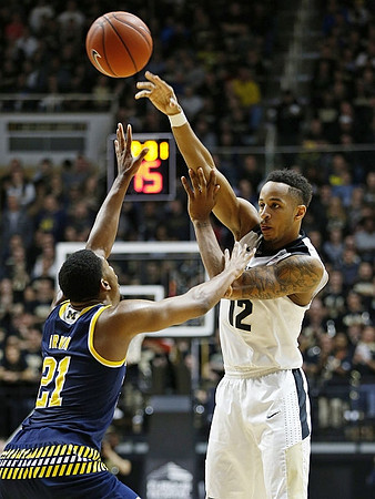 Zak Irvin (21)