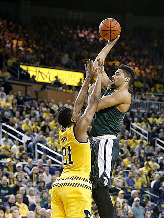 Zak Irvin (21)