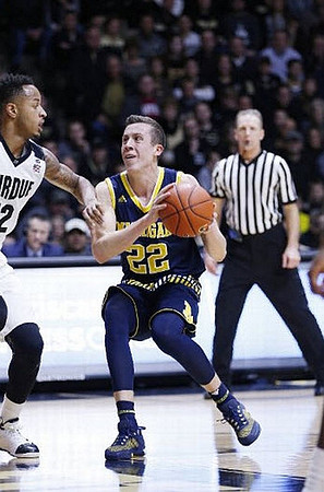 Duncan Robinson (22)
