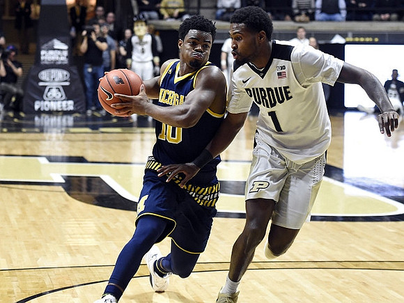 Derrick Walton Jr. (10)