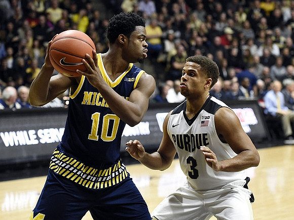 Derrick Walton Jr. (10)