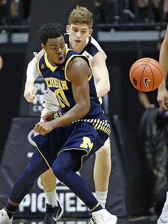 Derrick Walton Jr. (10)
