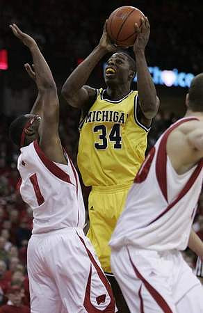 DeShawn Sims (34)