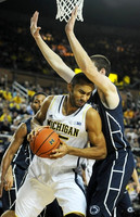 Jon Horford (15)