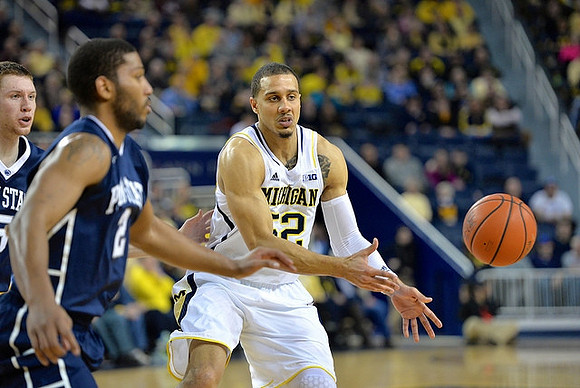 Jordan Morgan (52)